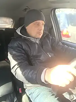 DanielOhCool online show from February 18, 2025, 9:32 am