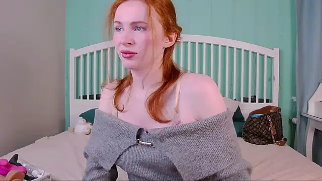 GingerArin online show from March 21, 2025, 2:29 pm