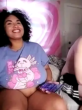 TasteeKitty online show from February 25, 2025, 5:47 pm