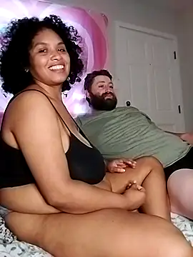 TasteeKitty online show from October 1, 2025, 12:05 am