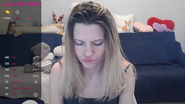 night is dark online show from January 30, 2025, 7:48 pm