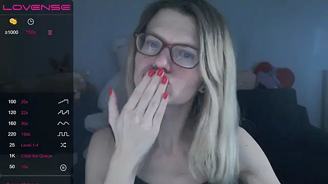 night is dark online show from February 23, 2025, 12:51 am