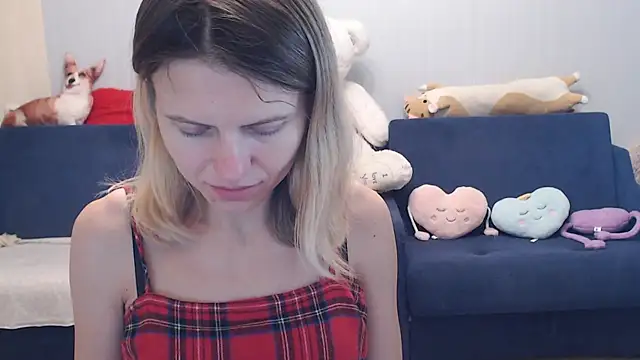 night is dark online show from September 18, 2025, 4:20 pm