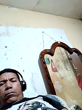 sexxo-69 online show from December 5, 2025, 6:44 am