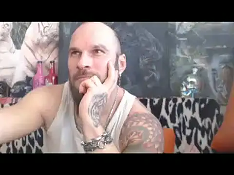 Snapshot of viking_30 chatting on January 6, 2025, 10:13 am viking 30 online show from January 6, 2025, 10:13 am