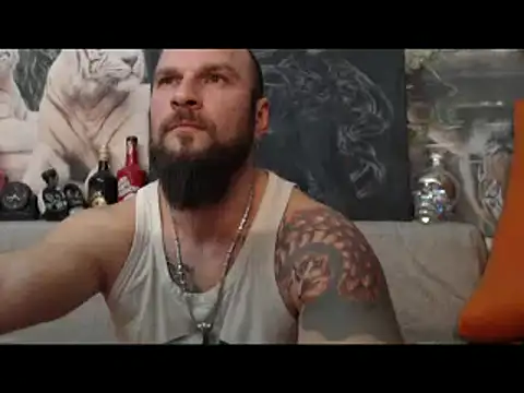 Snapshot of viking_30 chatting on January 14, 2025, 7:32 pm viking 30 online show from January 14, 2025, 7:32 pm