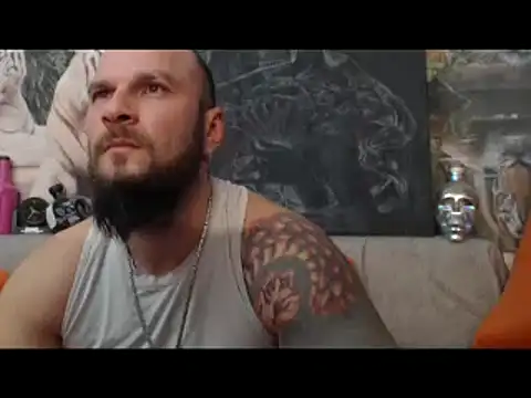Snapshot of viking_30 chatting on February 2, 2025, 7:57 pm viking 30 online show from February 2, 2025, 7:57 pm