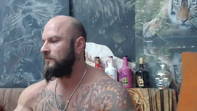 Snapshot of viking_30 chatting on September 24, 2025, 6:33 pm viking 30 online show from September 24, 2025, 6:33 pm