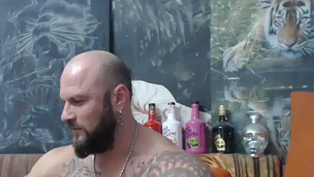 Snapshot of viking_30 chatting on October 17, 2025, 5:59 pm viking 30 online show from October 17, 2025, 5:59 pm