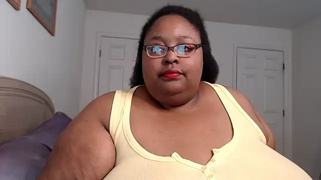 Snapshot of Loves_Aura chatting on December 27, 2024, 1:22 am Loves Aura online show from December 27, 2024, 1:22 am