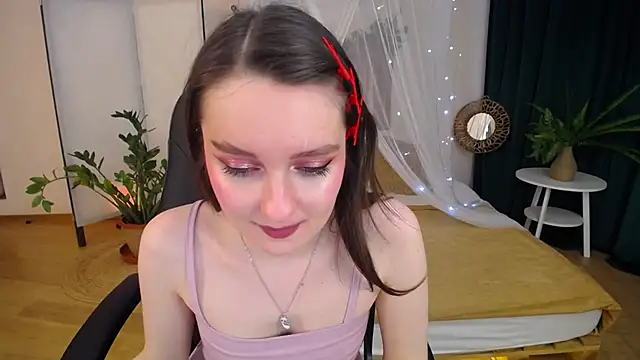 CloudGrace online show from February 5, 2025, 9:15 am