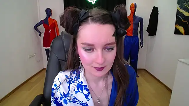 CloudGrace online show from February 6, 2025, 6:18 am