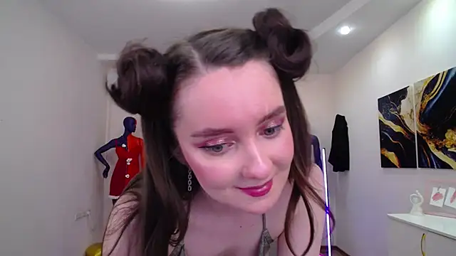 CloudGrace online show from March 19, 2025, 6:24 am