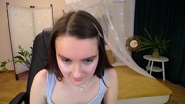 CloudGrace online show from March 21, 2025, 9:23 am