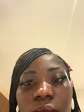 Snapshot of Sweetbootty chatting on October 3, 2025, 9:17 am Sweetbootty online show from October 3, 2025, 9:17 am