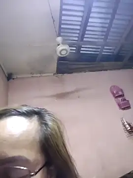 asianwet4u online show from November 11, 2025, 12:27 pm