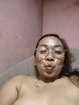 asianwet4u online show from November 26, 2025, 4:52 pm