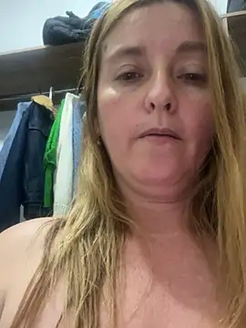 Snapshot of moniquerainx chatting on February 25, 2025, 2:25 am moniquerainx online show from February 25, 2025, 2:25 am