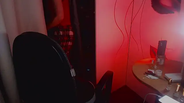 Snapshot of JohansonKatie chatting on January 12, 2025, 3:49 am JohansonKatie online show from January 12, 2025, 3:49 am