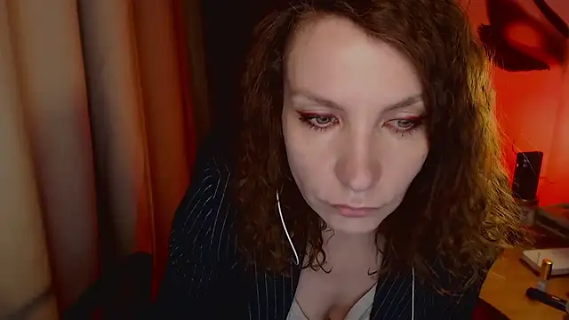 Snapshot of JohansonKatie chatting on January 21, 2025, 3:59 am JohansonKatie online show from January 21, 2025, 3:59 am