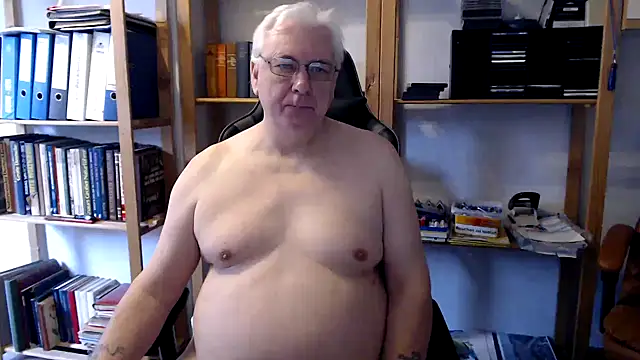 SchwanzhureXXL online show from February 22, 2025, 8:50 am