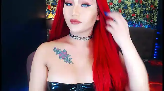 Snapshot of KylieMaxwellCaulfield_TS chatting on December 4, 2024, 10:41 pm KylieMaxwellCaulfield TS online show from December 4, 2024, 10:41 pm