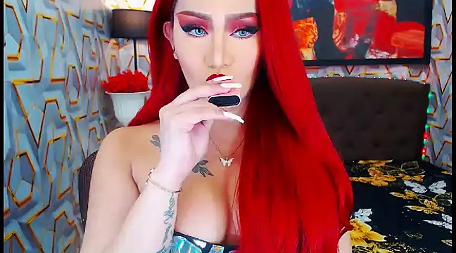 Snapshot of KylieMaxwellCaulfield_TS chatting on December 10, 2024, 9:33 pm KylieMaxwellCaulfield TS online show from December 10, 2024, 9:33 pm