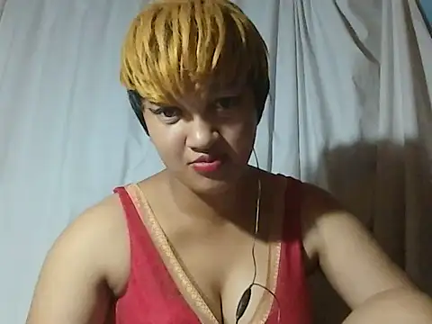 AVRILA online show from December 2, 2025, 4:51 am