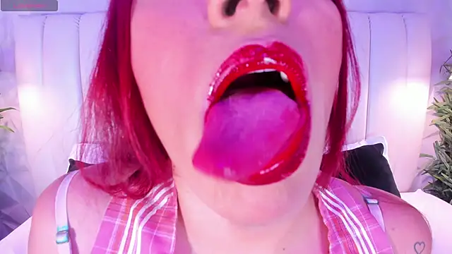 Snapshot of naughty_flower18 chatting on January 20, 2025, 11:10 pm naughty flower18 online show from January 20, 2025, 11:10 pm