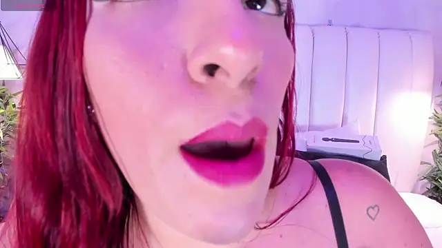 Snapshot of naughty_flower18 chatting on January 30, 2025, 10:41 pm naughty flower18 online show from January 30, 2025, 10:41 pm