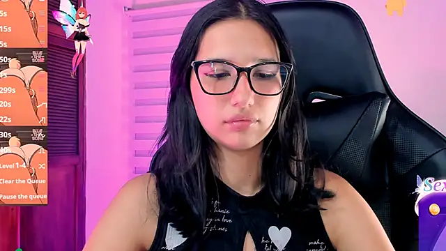 Luniverse online show from February 5, 2025, 12:10 am