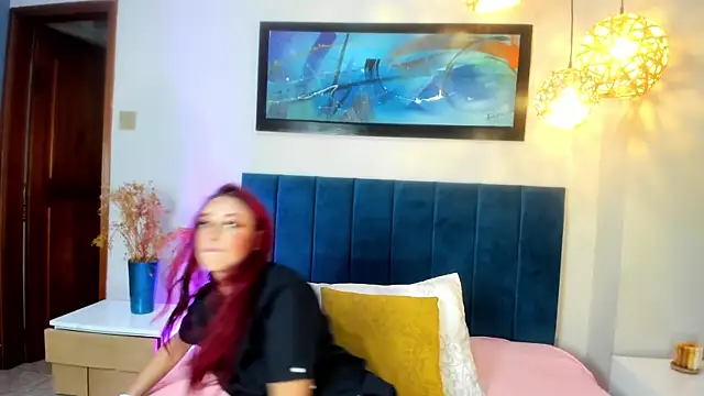 JupiteFox online show from November 28, 2025, 11:40 pm