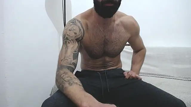 Verycutex online show from February 17, 2025, 6:04 pm