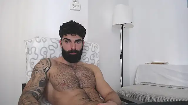 Verycutex online show from February 24, 2025, 9:32 am