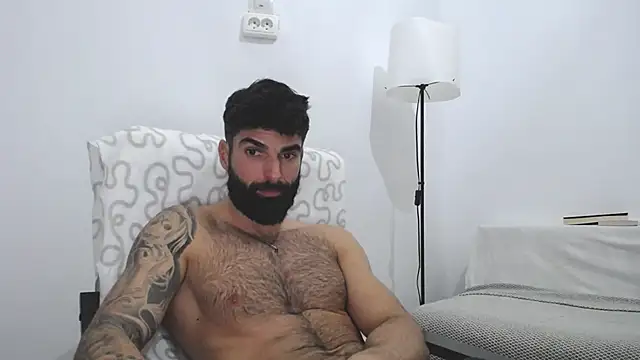 Verycutex online show from February 25, 2025, 3:27 pm