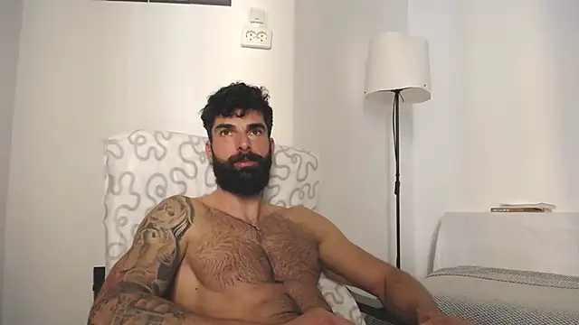 Verycutex online show from March 13, 2025, 11:41 am