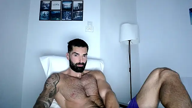 Verycutex online show from September 18, 2025, 4:58 am