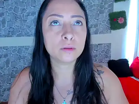 julybravo online show from September 9, 2025, 3:11 pm