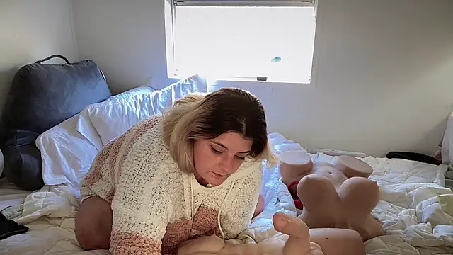 magicsparkles online show from December 12, 2024, 7:15 pm