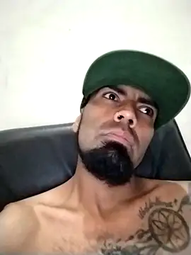 Chacal Armyy online show from November 15, 2025, 1:14 am