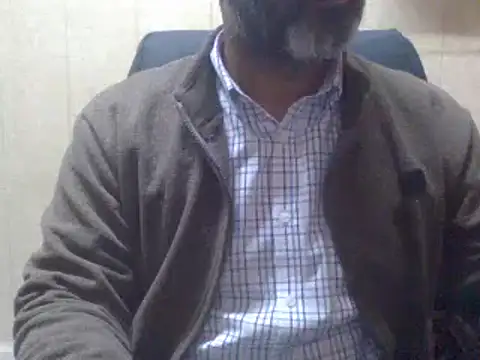 hairymaster95 online show from January 17, 2025, 4:06 am