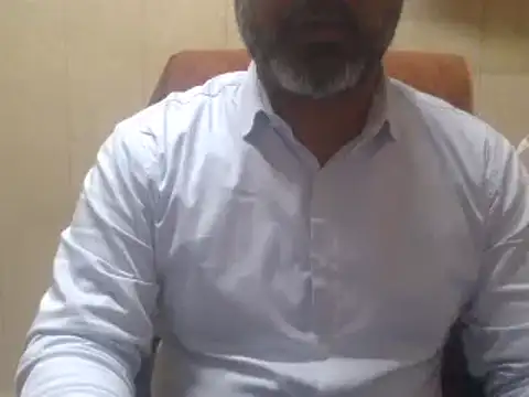 hairymaster95 online show from February 4, 2025, 4:05 am