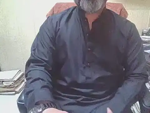 hairymaster95 online show from September 29, 2025, 3:22 am