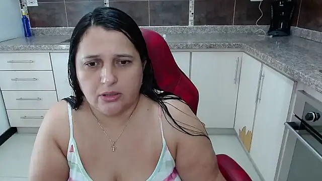 Kerly Doll online show from January 10, 2025, 11:43 am