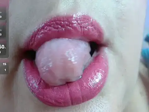 Kerly Doll online show from January 14, 2025, 1:26 am