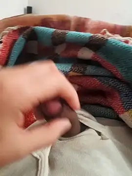 Ummfuss1 online show from January 3, 2025, 2:08 pm