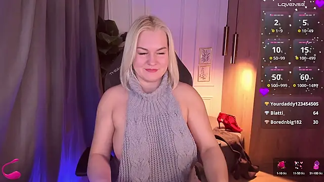 Snapshot of YolandaKiss chatting on February 21, 2025, 2:17 am YolandaKiss online show from February 21, 2025, 2:17 am