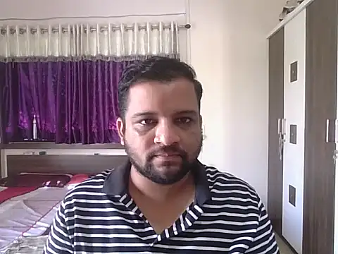 Snapshot of dhruv_love chatting on September 24, 2025, 4:27 am dhruv love online show from September 24, 2025, 4:27 am