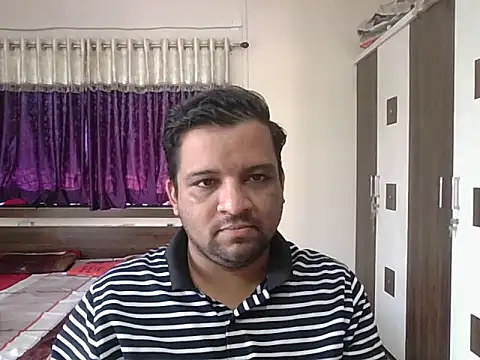 Snapshot of dhruv_love chatting on October 11, 2025, 4:33 am dhruv love online show from October 11, 2025, 4:33 am