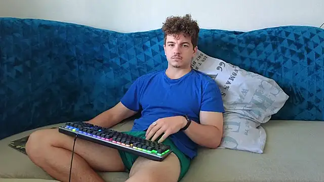 Remy Miles online show from September 15, 2025, 7:52 am